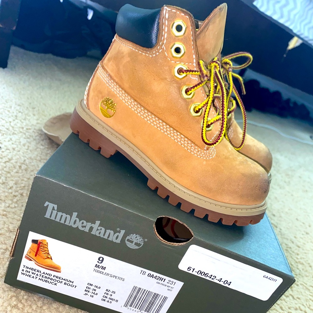 Toddler boots